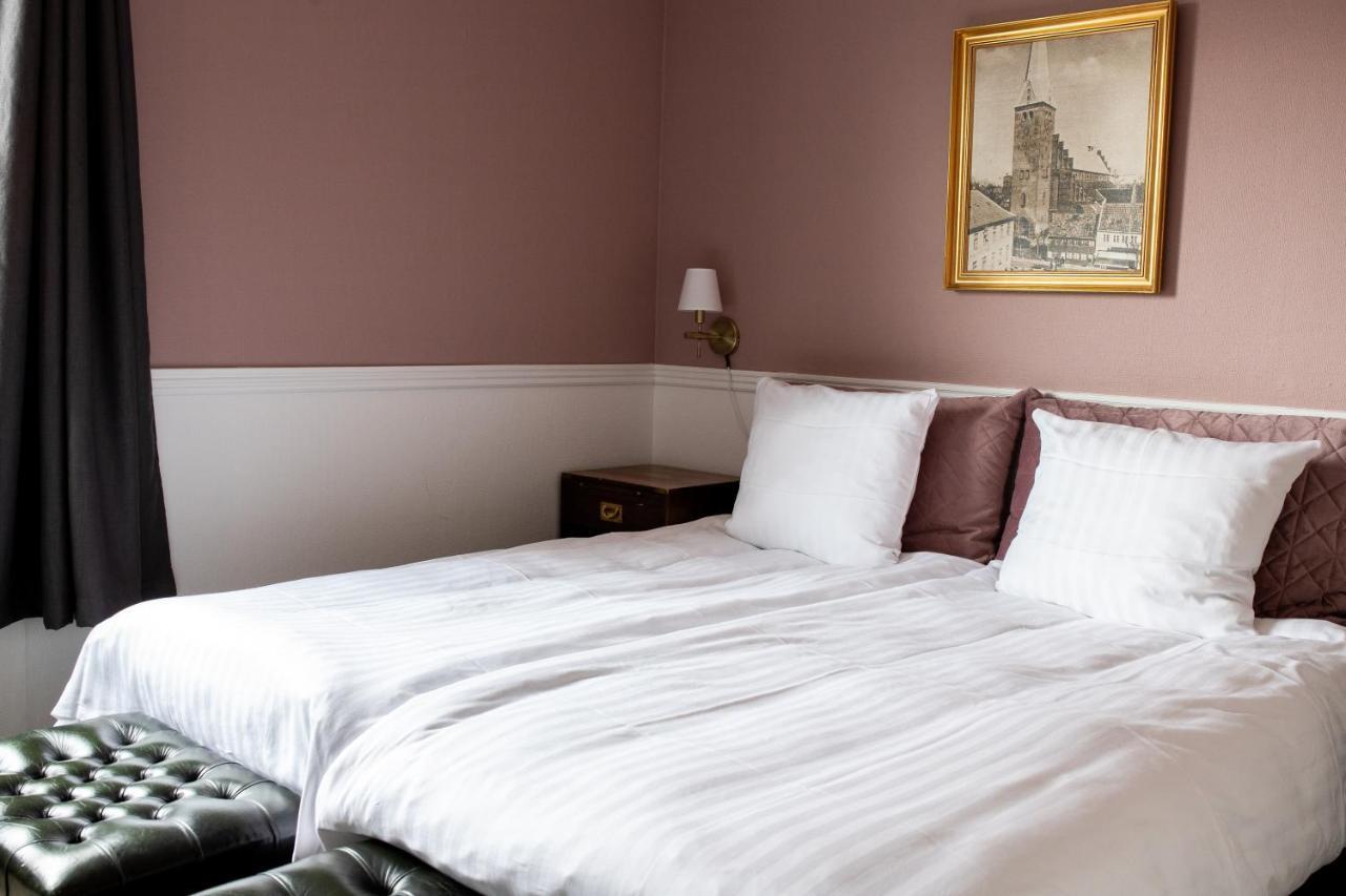 Hamlet Hotel 3*
